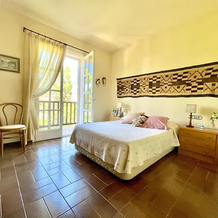Holiday home Casa Annie Collbato